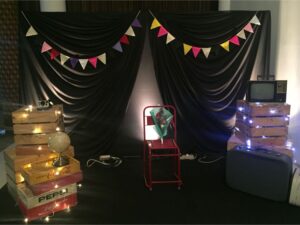 Sewa Kain Hitam untuk Event