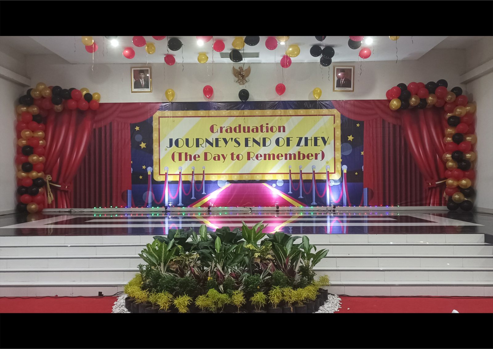 Backdrop Panggung 8x3 Meter