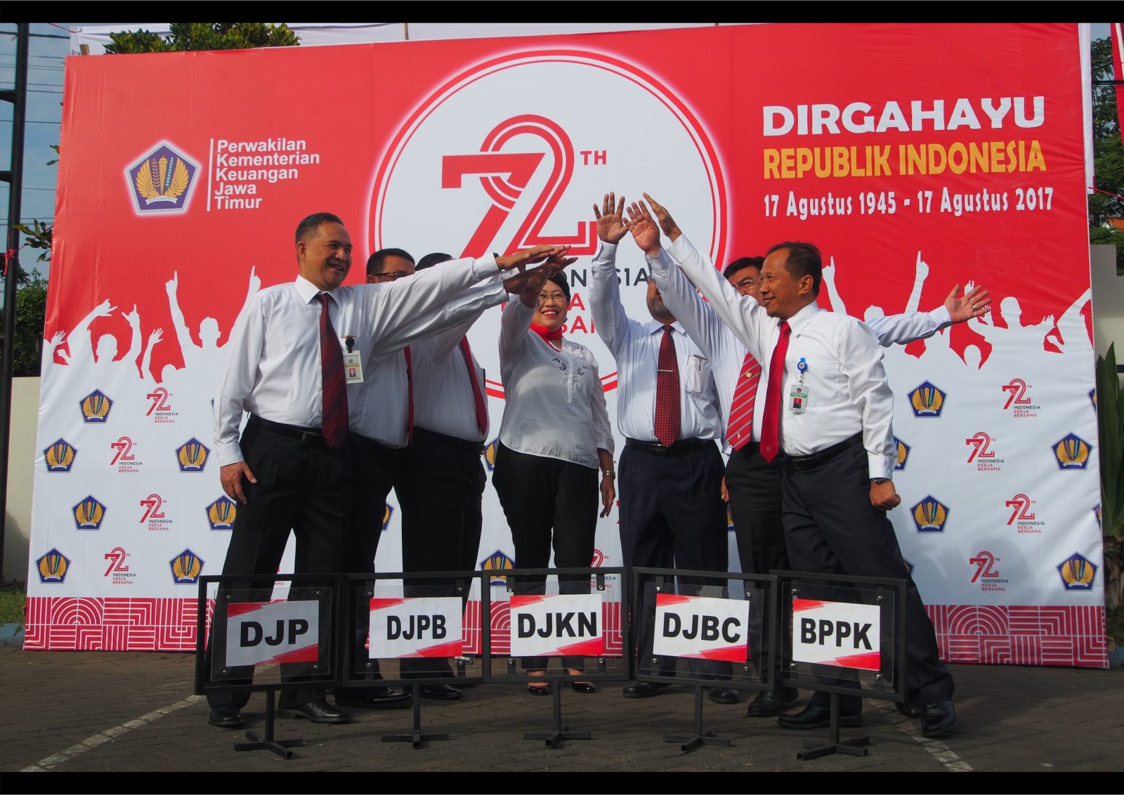 Jasa Dekorasi Backdrop Photobooth Dirgahayu RI 17 Agustus