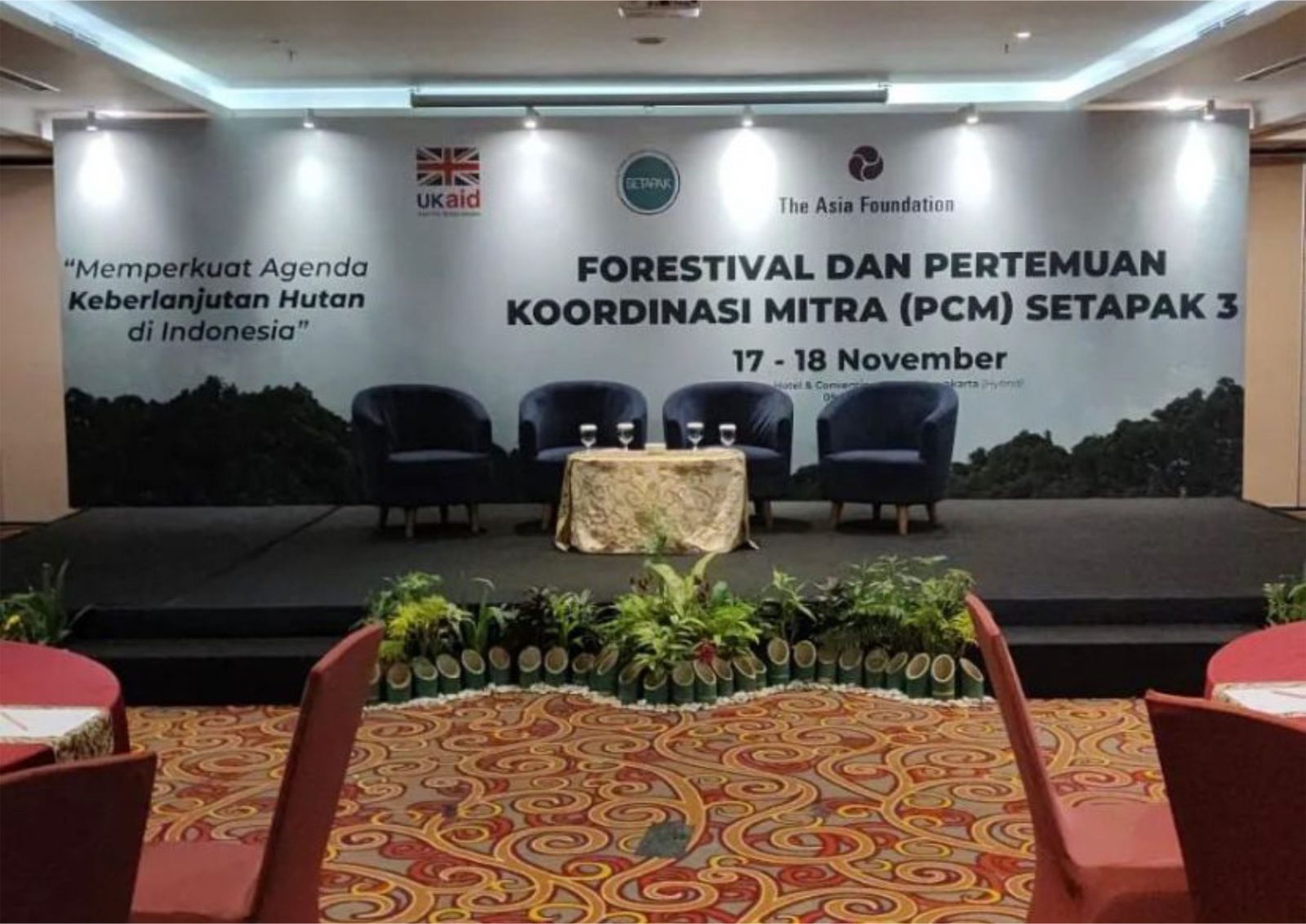 Backdrop Murah Jogja