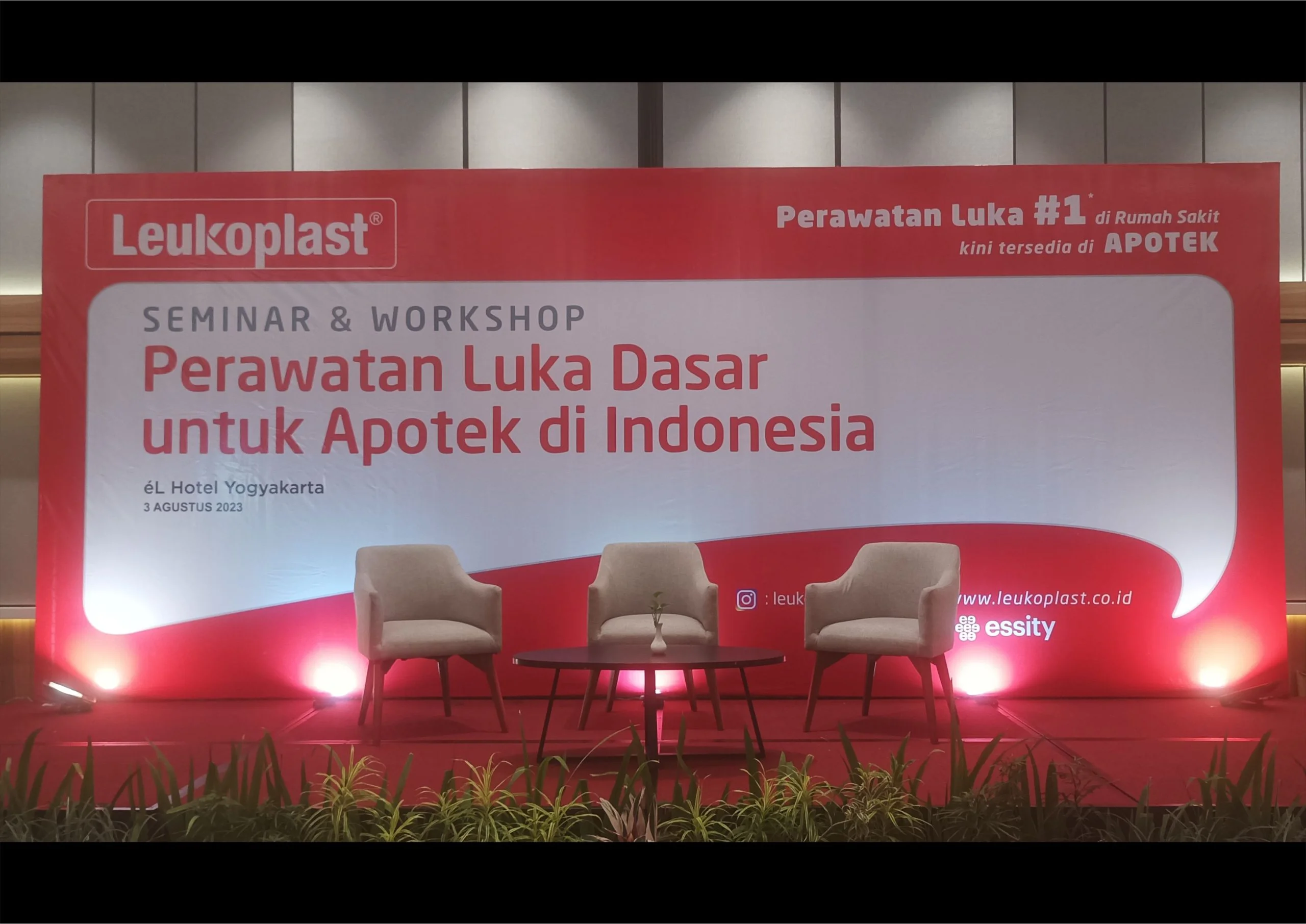 Backdrop Event Talkshow Seminar Leukoplast