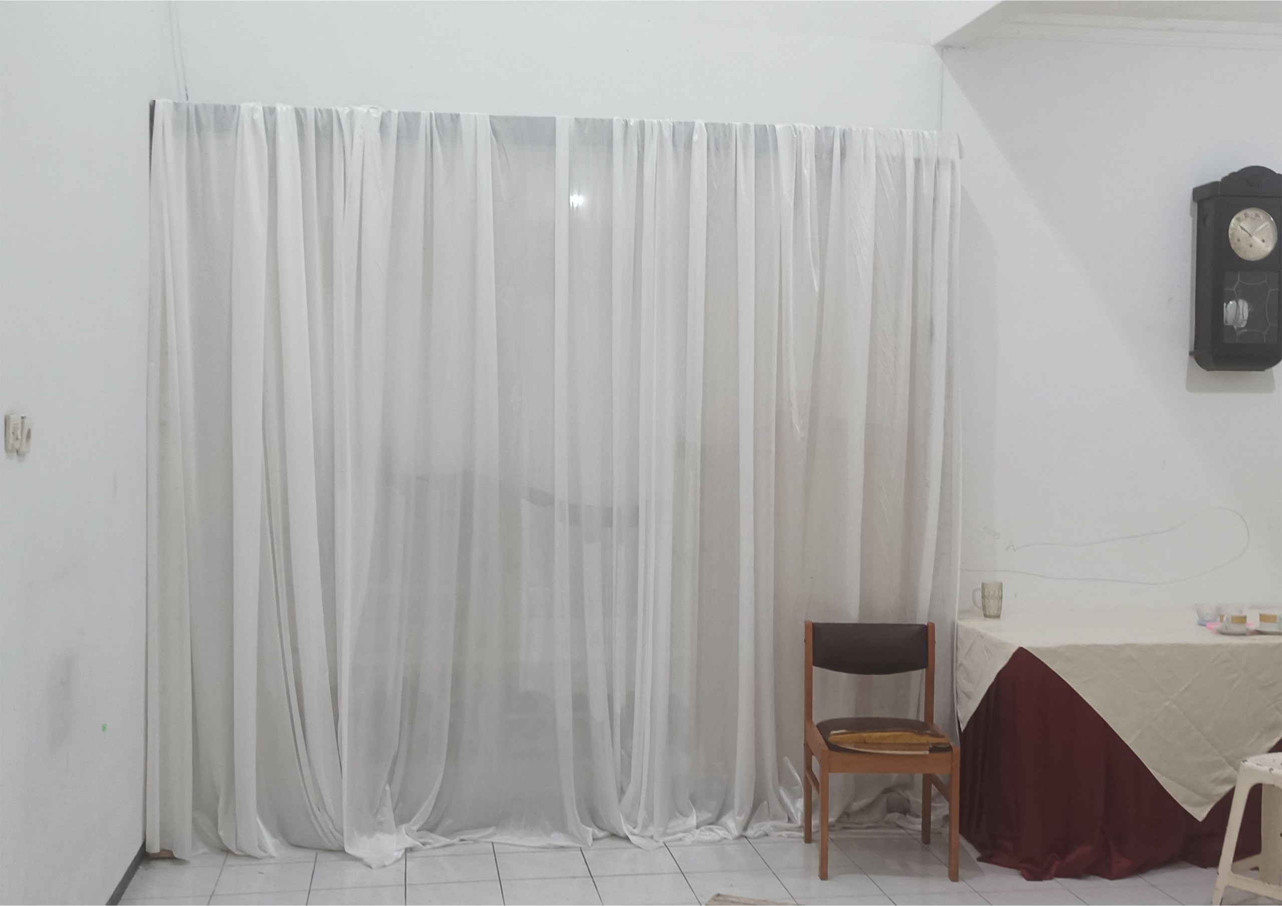 Sewa Kain Putih untuk Photobooth