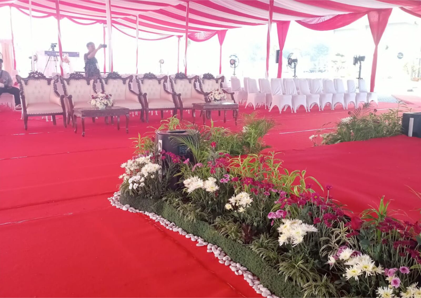 Mini Garden atau Taman Panggung