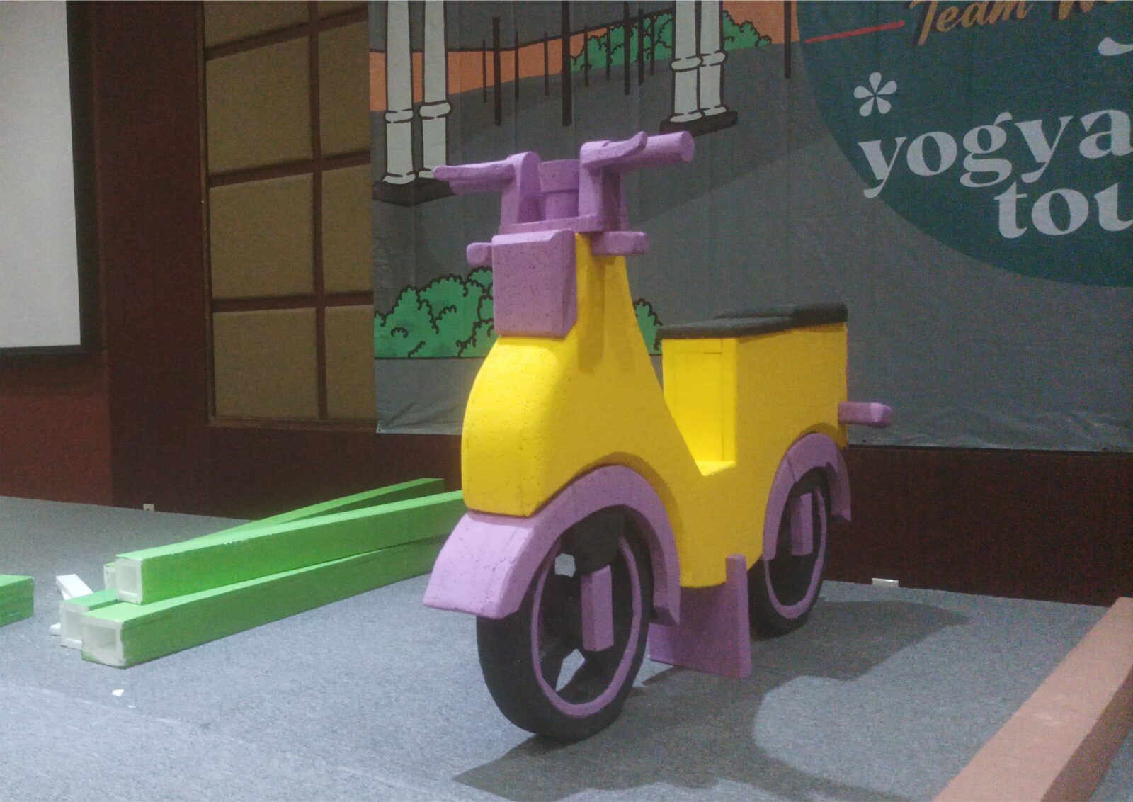 Dekorasi Karakter Styrofoam Jogja