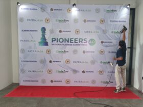 Pionners Photobooth Kompetisi Bisnis Nasional