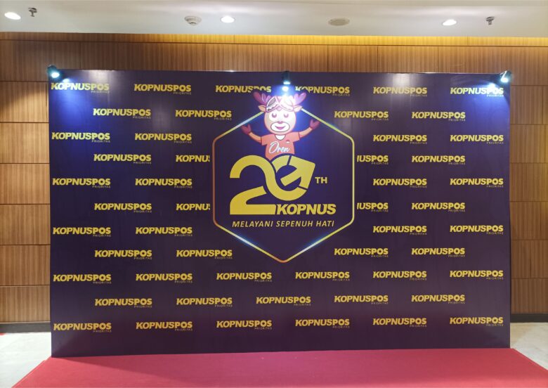 KOPNUSPOS Backdrop Photobooth Event Anniversary