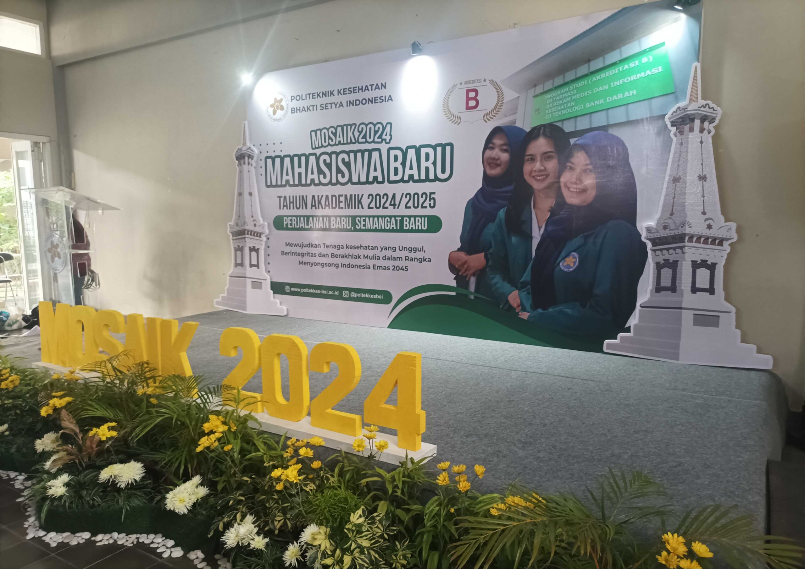 Mosaik 2024 Backdrop BSI Jogja