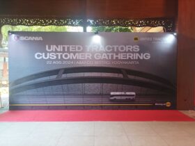 Scania Backdrop Event Tractors