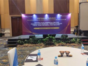 Backdrop Panggung 8x3 Meter