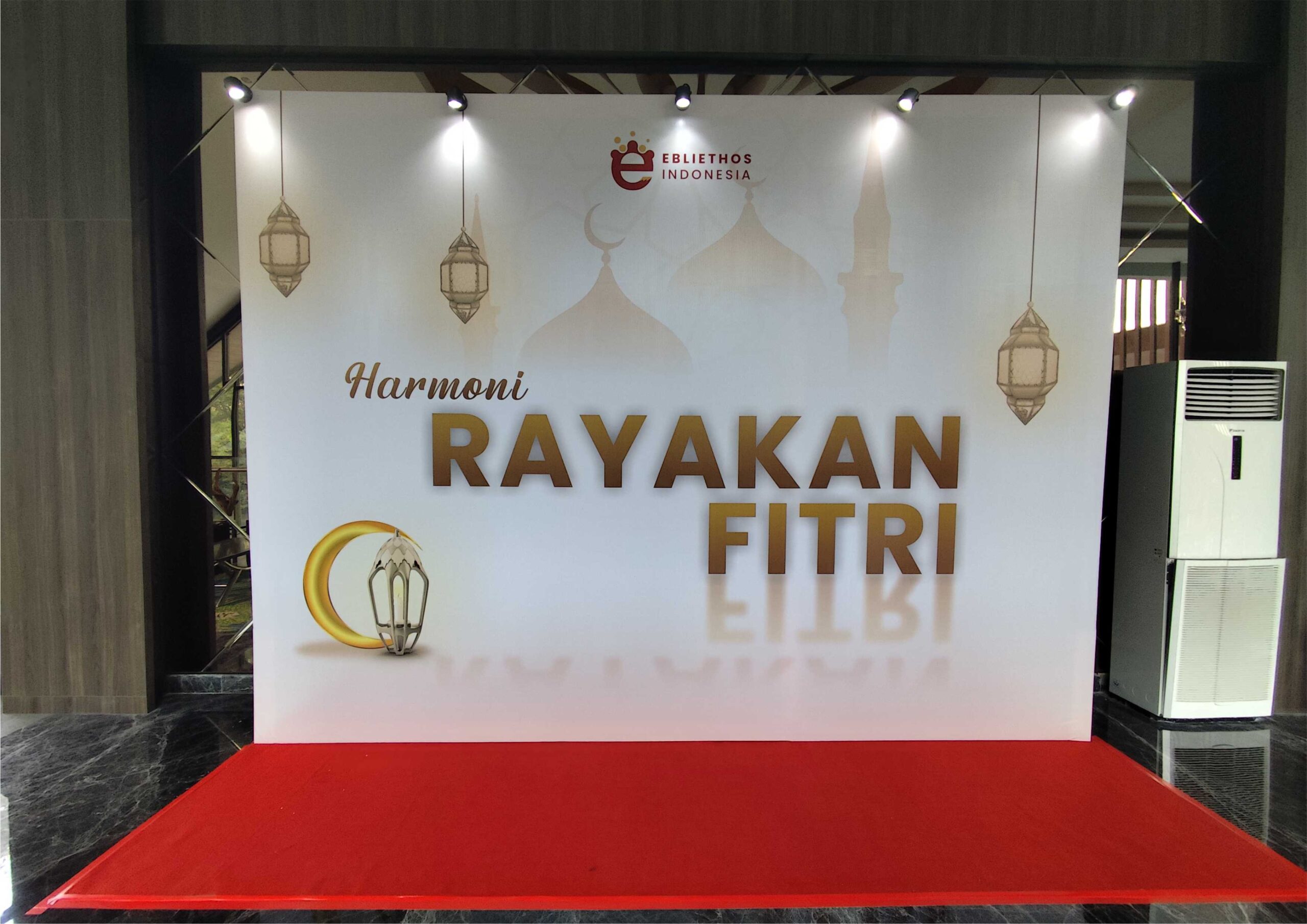 Jasa Photobooth Event Ebliethos Indonesia