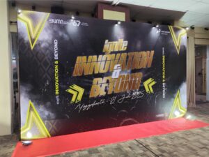 Backdrop Photobooth Event 5x3m by Devilo Arts