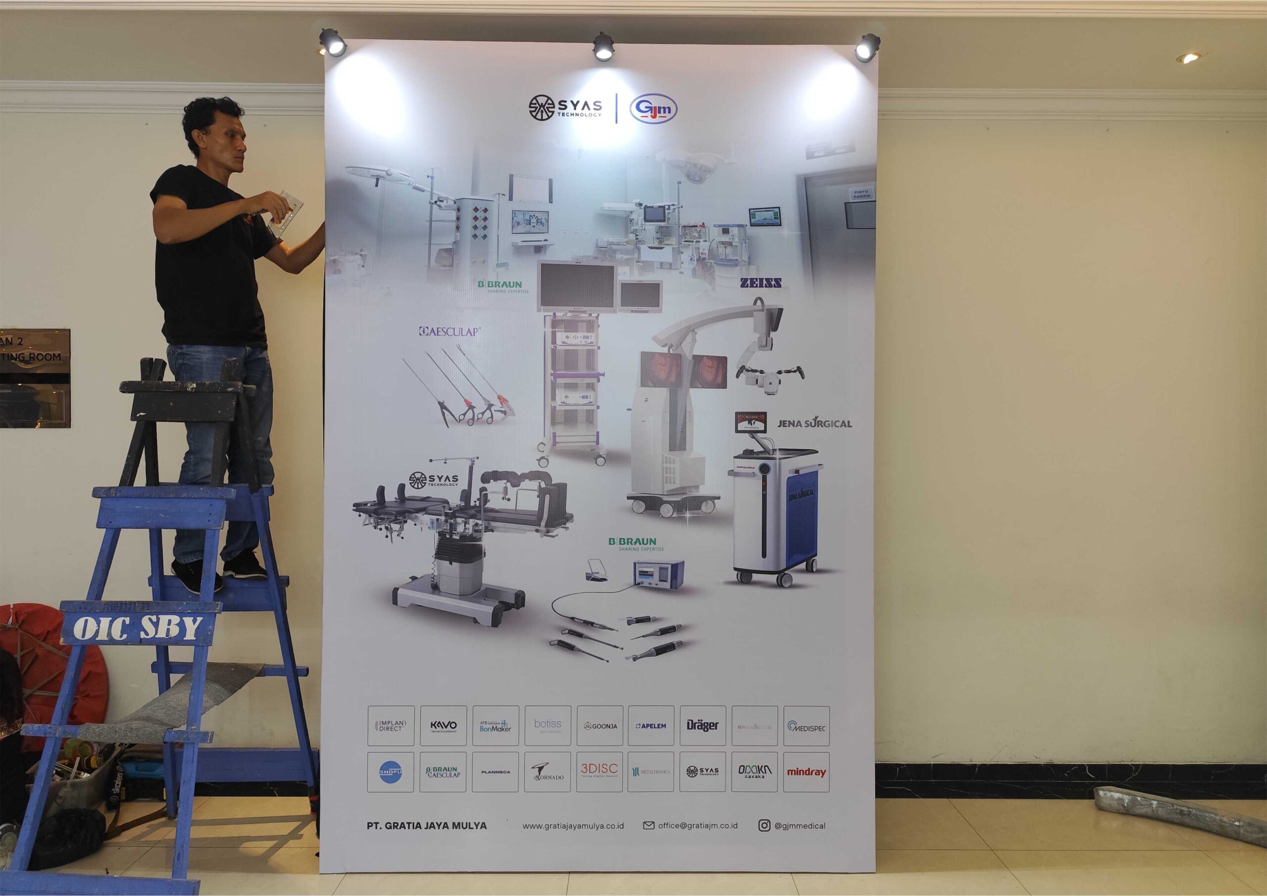 Backdrop Booth Syas Technology