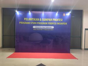 Backdrop Event Pelantikan di UII