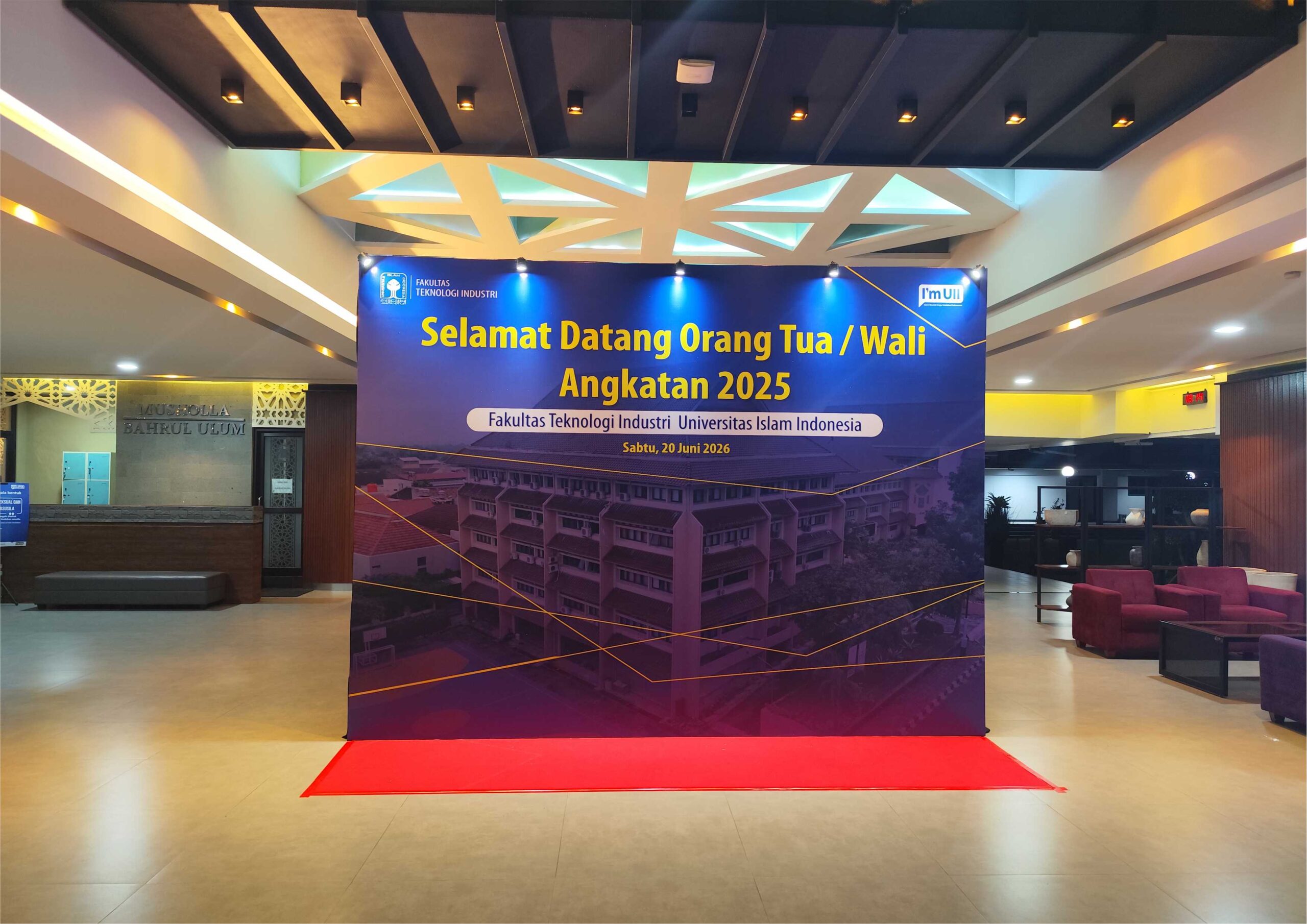 Backdrop Event Selamat Datang FTI UII