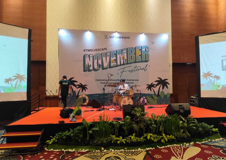 Backdrop Panggung Event Softwareseni